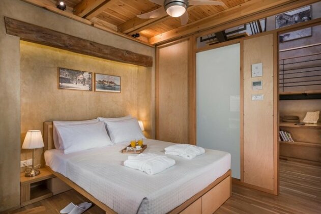 Neoria Houses - Photo4
