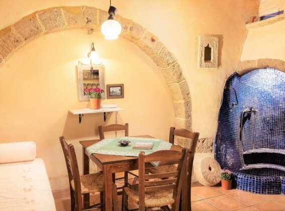 Old Stone House Chania - Photo5