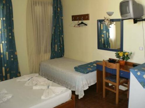 Pia Rooms - Photo2