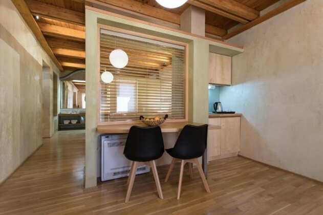 Polixeny's Suites - Photo2