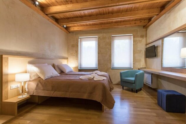 Polixeny's Suites - Photo3
