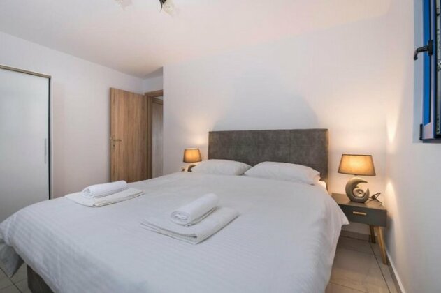 Sea Apartment Chania - Photo5
