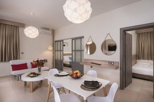 Sea & City Apartments - Photo2