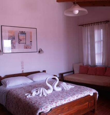 Silde Studios & Apartments - Photo2