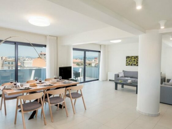 Spring Apartments - Photo2