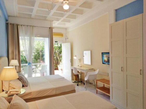 Homely Studios - Photo4