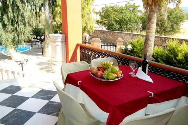 Villa Rossa Chios - Photo5