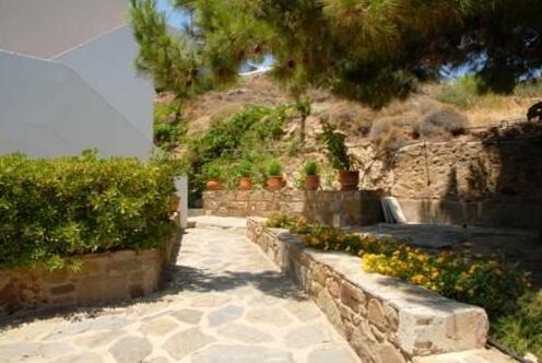 Zorbas Apartments Chios - Photo3