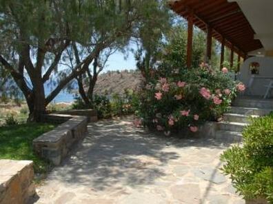 Zorbas Apartments Chios - Photo4