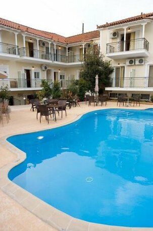 Theoxenia Hotel Apartments - Photo4