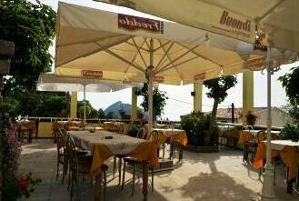 Alexandros Rooms Hotel - Photo5