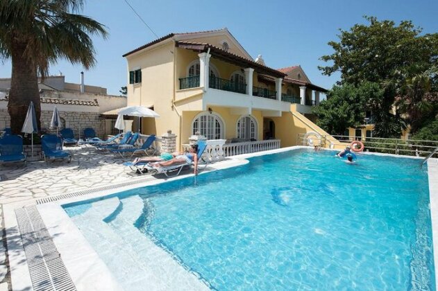 Andreas Pool Complex - Photo2