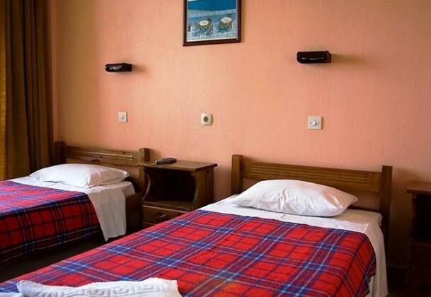 Andromaches Holiday Apartments - Photo2
