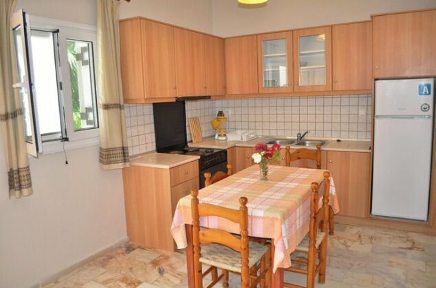 Apartments with pool Adonis - Photo4