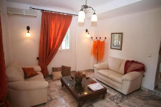 Aphrodite Apartments - Photo5