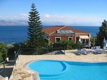 Apraos Bay Hotel - Photo2