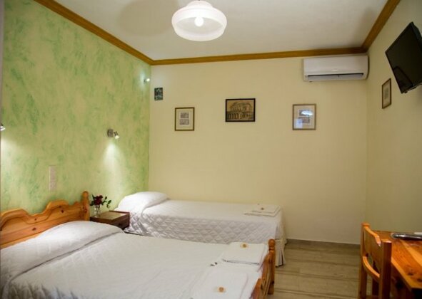 Aristides Studios - Photo3
