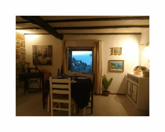 Aristidis Stone House - Photo3