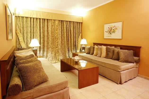 Ariti Grand Hotel - Photo5
