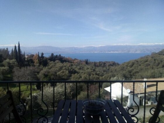 Atrium house Boletsis Loutses - Photo2