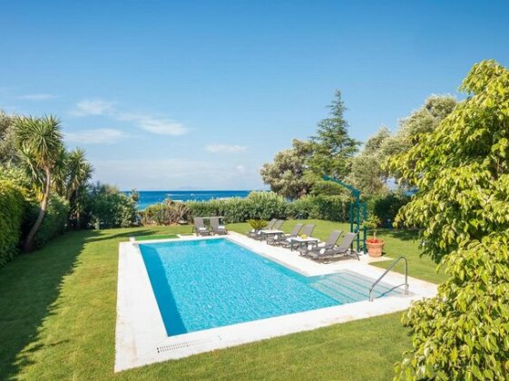 Barbati Beach Pool Villa - Photo2