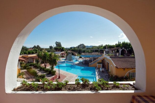 Blue Lagoon Holiday Apartments - Photo2