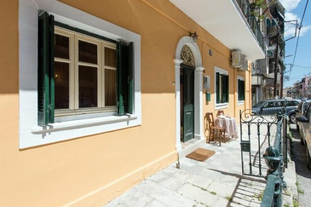 Casa Tatouris