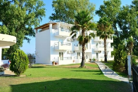 Cavos Hotel Kavos - Photo2