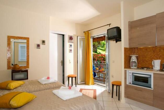 Chrismos Hotel - Photo3