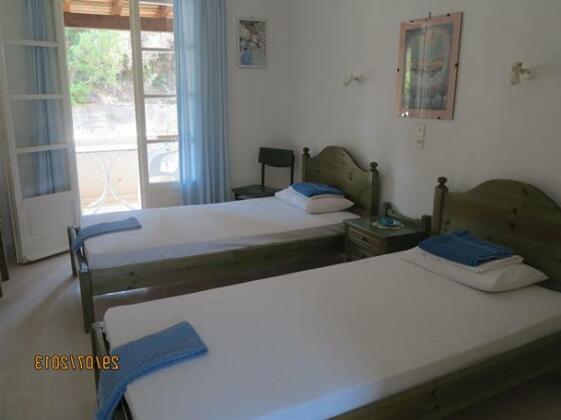 Corfu 9 Muses Ipsos - Photo4