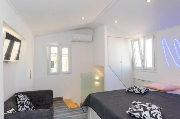 Corfu Downtown Suites - Photo3