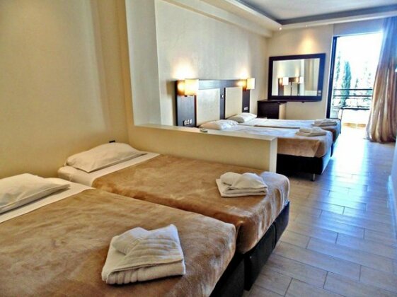 Corfu Magna Graecia Hotel - Photo4