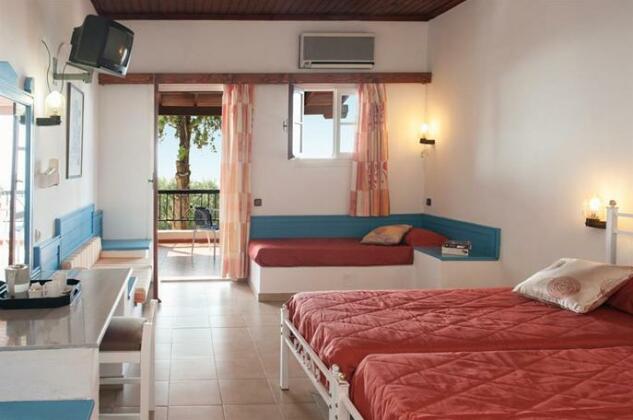 Corfu Village - Photo4