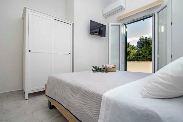 Domus Lux Houses - Photo3