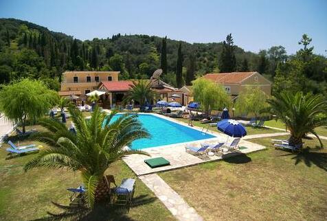 Elena Natalia Apartments - Photo4
