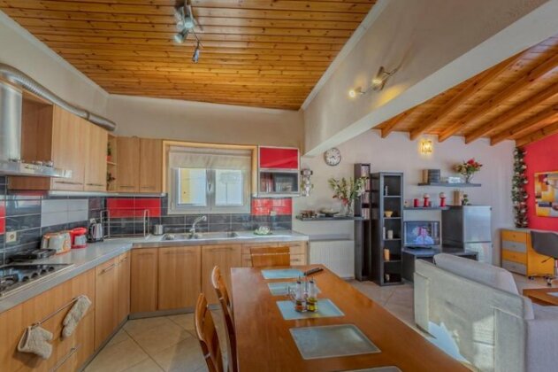 Elisavet Apts - Photo5
