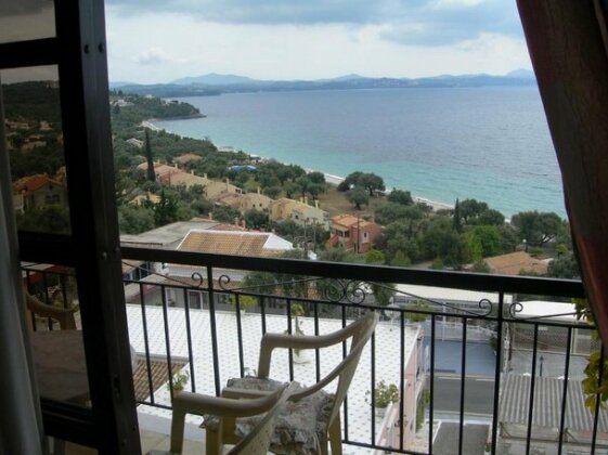 Emilios Apartments - Photo4