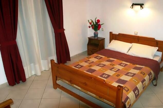 Empress Corfu - Photo5