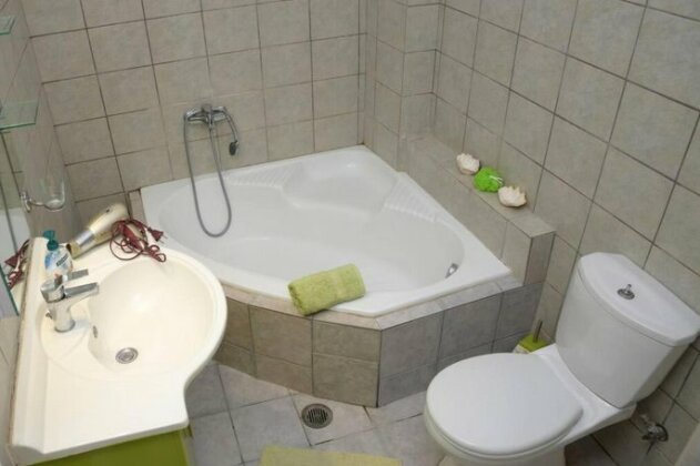 Fani's spacious Apartment - Photo5