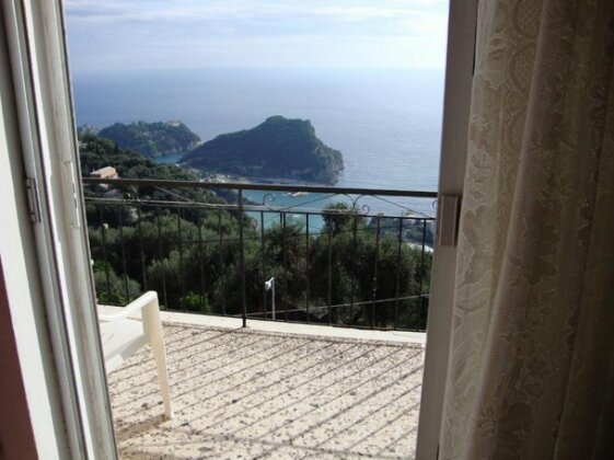 Fantasia Apartment - Photo2