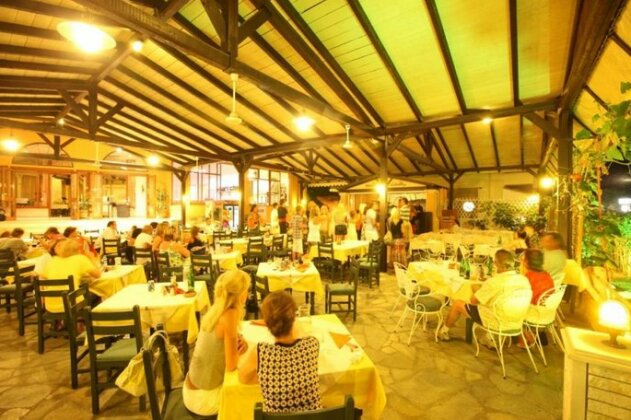 Filippas Rooms in Gouvia - Photo3