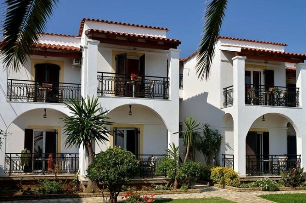 Filorian Hotel Apartments - Photo2