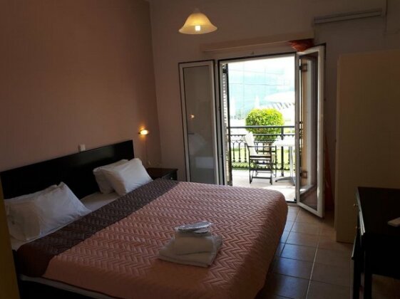 Filorian Hotel Apartments - Photo3
