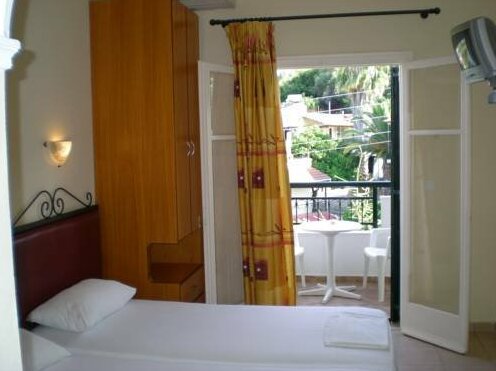 Filoxenia Apartments Moraitika - Photo4