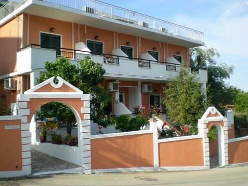 Filoxenia Apartments Moraitika - Photo5