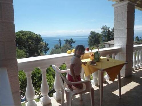 Fouxia Apartments and Studios - Photo3