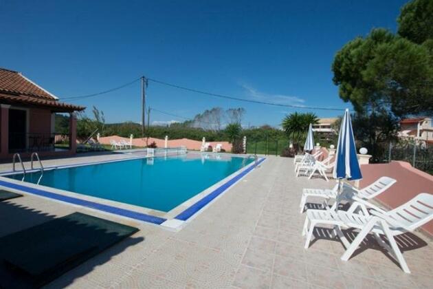 Georgia Corfu - Photo2