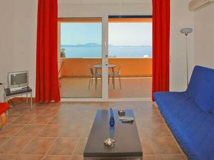 Glyfa Corfu Apartments - Photo4