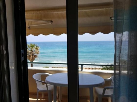 Glyfada Two Floor Maisonette 61 - Photo2