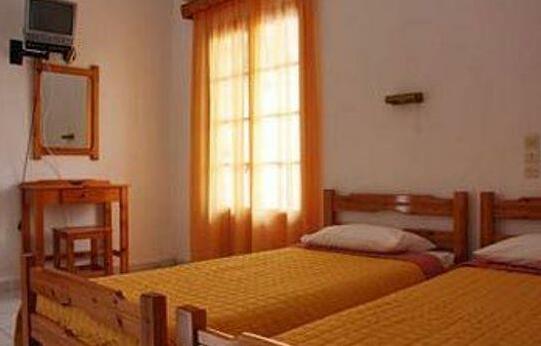 Gorgona Studios & Apartments - Photo2